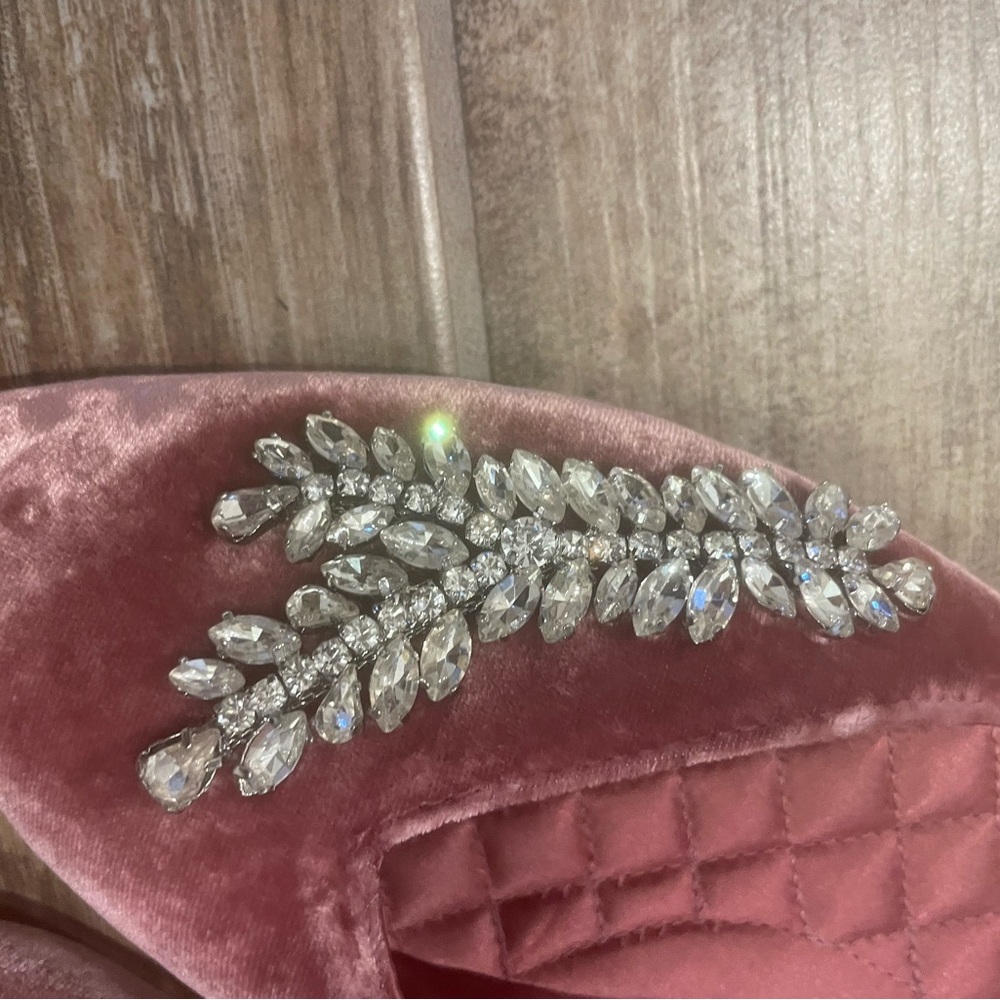 Birdies Mauve Velvet Jeweled Pointed Toe Mules, excellent condition - Picture 3 of 5